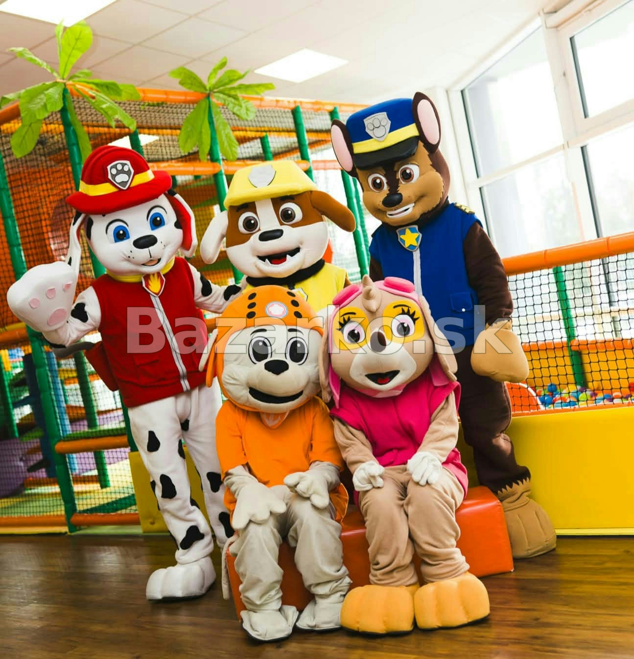 Maskoti na detské oslavy – animačný program a skákacie hrady 🎉